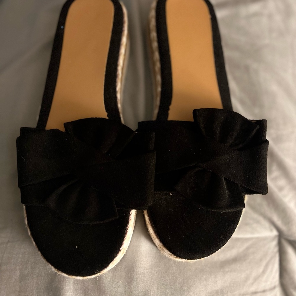 Black slide sandals
